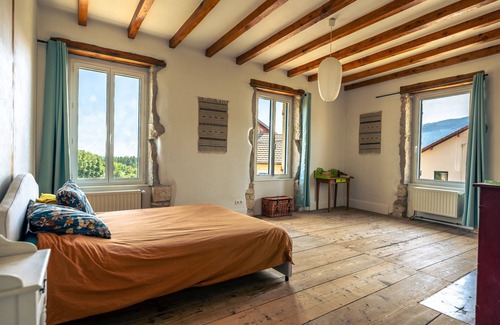 Haut-Valromey Lit Et Petit-Déjeuner | Maison entière Haut Valromey