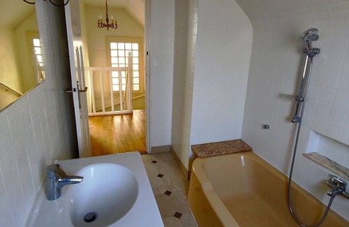 Saint-Michel-sur-Orge Maison | Maison et Jardin à 6 min du RER C