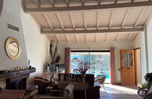 Mercenac Maison | Maison facile à vivre jolie vue sur les montagnes avec piscine animaux bienvenus