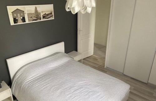 Saint-Genes-De-Fronsac Maison | Maison familiale avec jardin de 1500m2