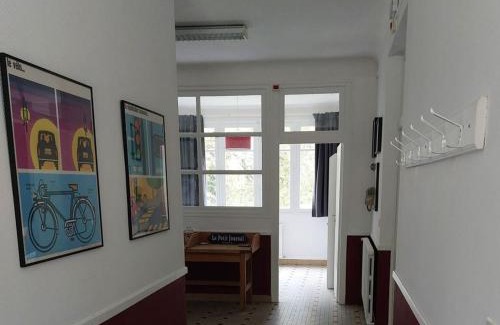 Bazouges-sur-le-Loir Maison | Maison familiale près du Zoo et du circuit - FR-1-410-463