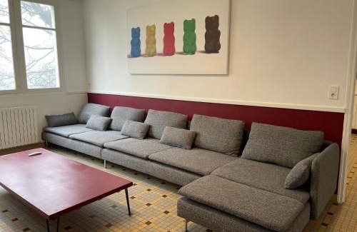 Bazouges-sur-le-Loir Maison | Maison familiale près du Zoo et du circuit - FR-1-410-463