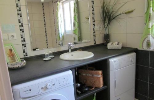 Ferrieres-sur-Sichon Maison | Maison familiale avec jardin clos, cheminée, animaux acceptés et internet à Ferrières-sur-Sichon - FR-1-489-552