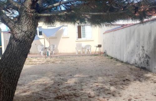 Saint-Hilaire-de-Riez Maison | Maison Familiale avec Jardin, Proche Mer et Commerces - Saint Jean de Monts - FR-1-323-410