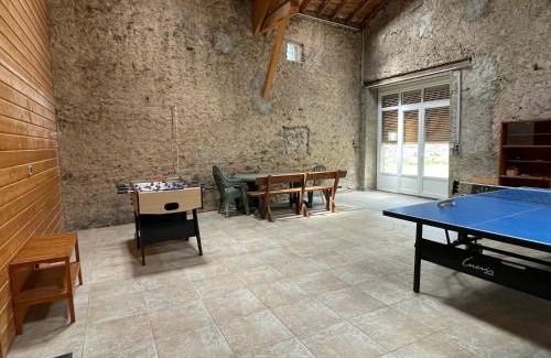 Monts du Pilat Maison | Maison familiale avec vues et espaces de jeux