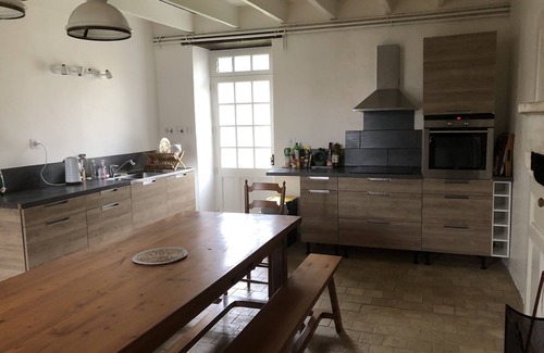 La Jonchere Maison | Maison familiale en sud Vendée à 10' des parcs d'attraction et à 20' des plages.