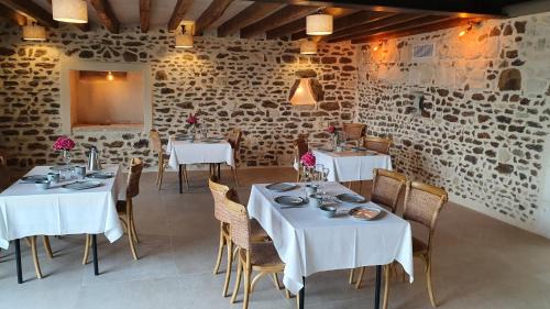 Menetou-Ratel Lit Et Petit-Déjeuner | Maison Fleuriet - Chambres d'hôtes