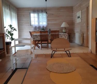 Saint-Martin-du-Bois Maison | Maison Fourat