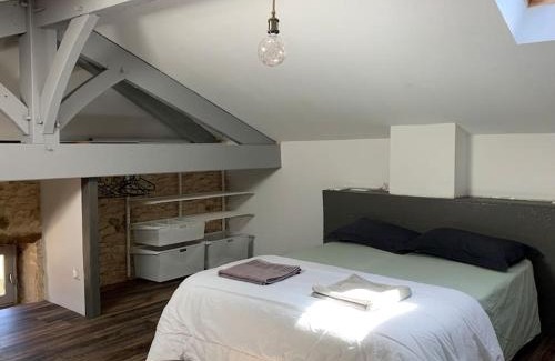 Blanquefort-sur-Briolance Maison | maison avec piscine