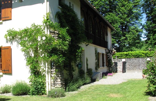 Sauveterre-de-Comminges Maison | Maison Romarin a beautiful19th Century Mas in the foothills of the Pyrenees.