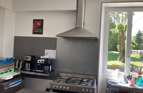 Menetrux-en-Joux Maison | Grande maison Franc-Comtoise sur parc arboré