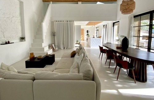 La Lande-de-Fronsac Maison | Maison Girondine D'exception, Idéale Pour les Familles !