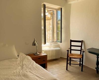Lussan Hôtel | Maison Gramme Lussan