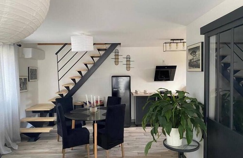 Peyssies Maison | Maison independante avec jardin et accès piscine