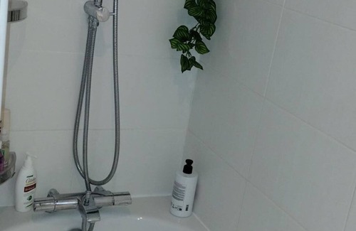Quartier Sapins-Chatelet-Lombardie Maison | MAISON JARDIN AU CALME A 5MIN DU CENTRE VILLE