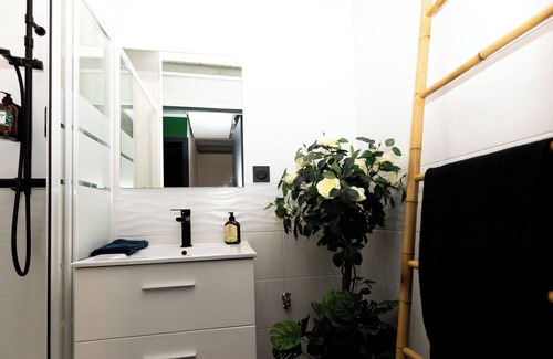 Montbrison Maison | Maison jungle house Montbrison 2/4 P