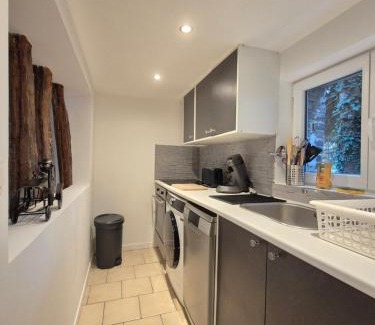 Grand-Couronne Maison | Maison L'Estuaire 15 minutes Rouen Free parking