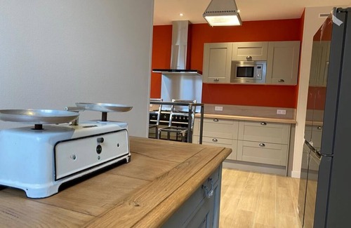 Saint-Honore-les-Bains Maison | MAISON LANOISELEE