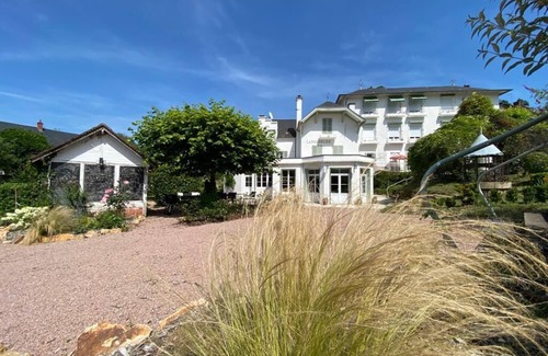 Saint-Honore-les-Bains Maison | MAISON LANOISELEE