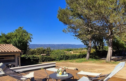Alleins Appartement | Maison "la Détente" de l'Estef : calme, piscine, pétanque, 2/4 voyageurs