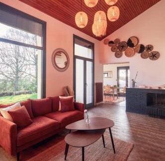 Charleville-Mezieres Appartement | Maison les deux cèdres, 6ch, vue sublime & jardin - propriété partagée
