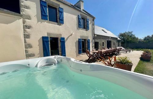 Kerlouan Maison | Maison Maillots et Bigorneaux, 15 pers, jacuzzi, 40m de la mer