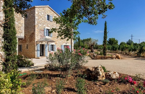 Cahors Villa | Maison Malbec - Six Chambres Villa, Couchages 12