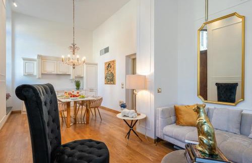 Lucca Historical Center Maison | Maison Mirò with private parking