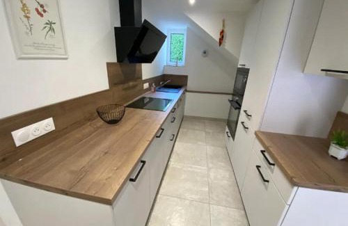 Saint-Martin-du-Mont Appartement | Maison neuve tout confort, deux chambres