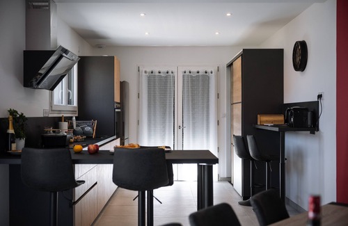 Frasne Maison | Maison Neuve Jura 2 à 10 Personnes
