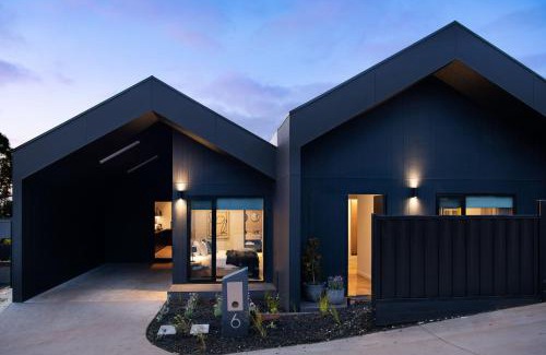 Daylesford Maison | Maison Noire- stunning Scandinavian design