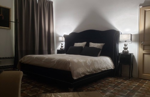 Fabrezan Lit Et Petit-Déjeuner | Maison Nolia : Chambre Madras 2 Personnes Dans Maison de Maître