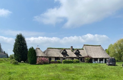 Boulleville Maison | Maison de campagne avec Piscine extérieure, terrasse et jardin (refait à neuf)