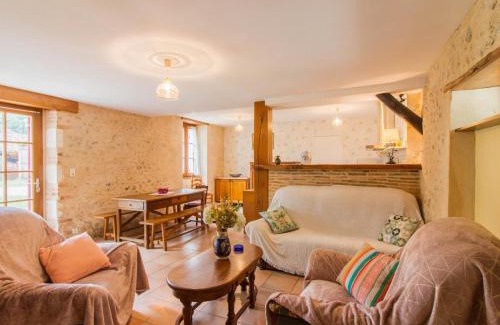 Saint-Crepin-d'Auberoche Maison | Maison Périgourdine avec Jardin Clos, Proche Périgueux, 3 Ch, BBQ, WiFi, Equipements Bébé - FR-1-616-190