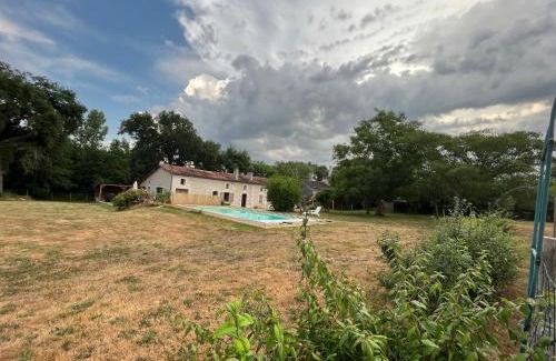 La Roche-Chalais Maison | Maison Périgord vert piscine et spa