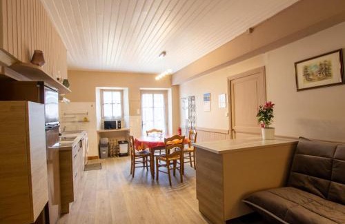 Cornille Maison | Maison périgourdine avec jardin, proche de Périgueux et Brantôme, idéale pour 4 personnes - FR-1-616-183