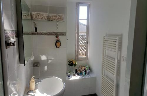Montpezat-de-Quercy Maison | Maison paisible avec parking