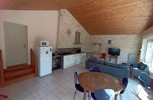 Taugon Maison | Gîte piscine entre mer et marais poitevin