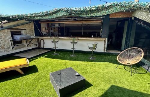 Bourdic Maison | Maison piscine privée Uzès