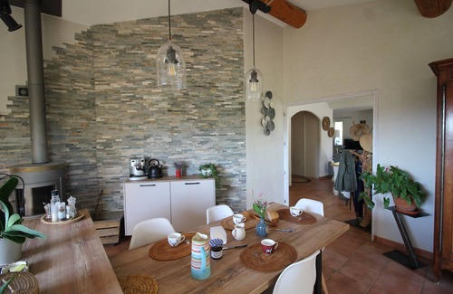 Merindol-les-Oliviers Villa | Maison Pleine Nature