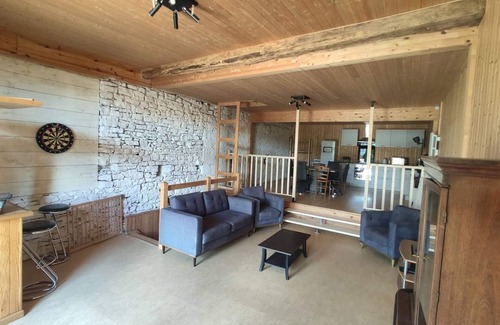 Lect Maison | Maison proche du lac de Vouglans ! séjours au calme en famille ou entre amis.