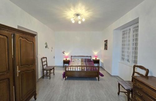 Campagne Maison | Maison rénovée avec grand jardin, proche des Eyzies et sites touristiques du Périgord Noir - FR-1-616-37
