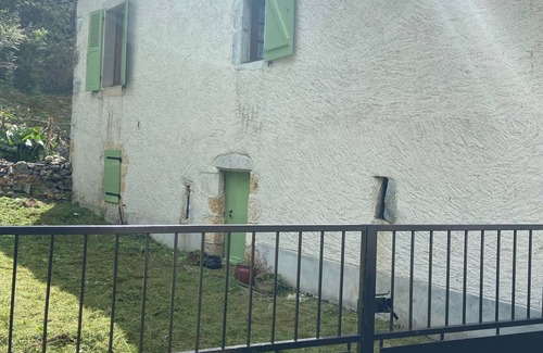 Osse-en-Aspe Maison | Maison rénovée en 2020 - Vallée d aspe - Osse en aspe - Pyrénées