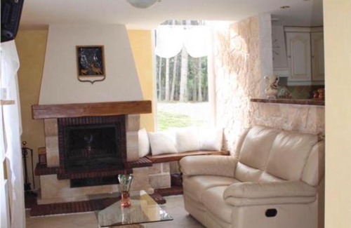 Monetay-sur-Allier Maison | Maison rénovée avec grand jardin, accès rivière, cheminée et tout confort à Monétay-sur-Allier - FR-1-489-110