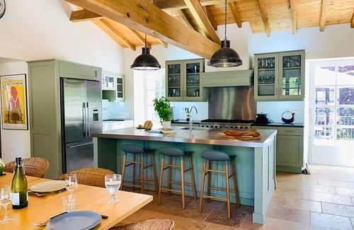 Roques Villa | Maison Roques - Six Chambres Villa, Couchages 12