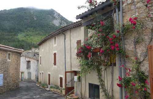 Serres Maison | Maison Serres - Un avant-goût de la vie traditionnelle française
