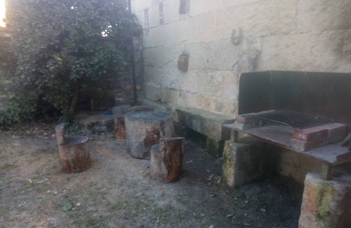 Dompierre-sur-Charente Maison | Maison Situé Entre Saintes et Cognac Proche de la N141.animaux Accepté