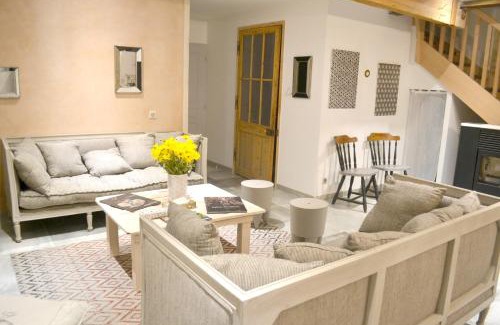 Cabariot Maison | Maison spacieuse à Cabariot