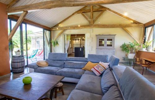 Rampieux Maison | Maison spacieuse avec piscine chauffée, grand jardin et équipements bébé en Dordogne - FR-1-616-267