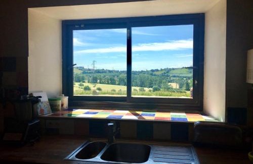Aurillac Maison | Maison spacieuse avec vue sur la montagne à Naucelles